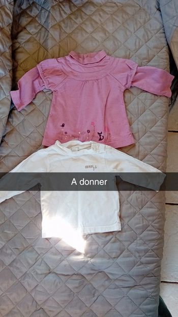 Tee-shirt 3 mois à donner