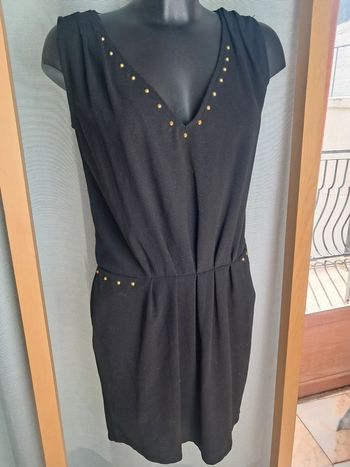 Strass robe noire T.38/40 en tbe
