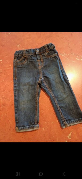 Jean bébé taille 12 mois