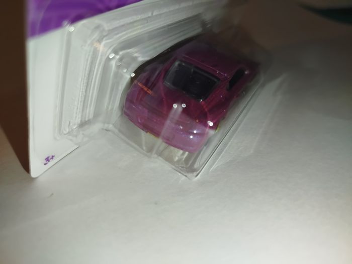 Hot Wheels Porsche Cayman S Purple and Gold Mix B 2025 - photo numéro 6