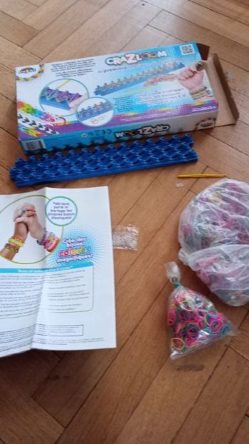 Bracelet en élastique, élastique bracelet, loom band