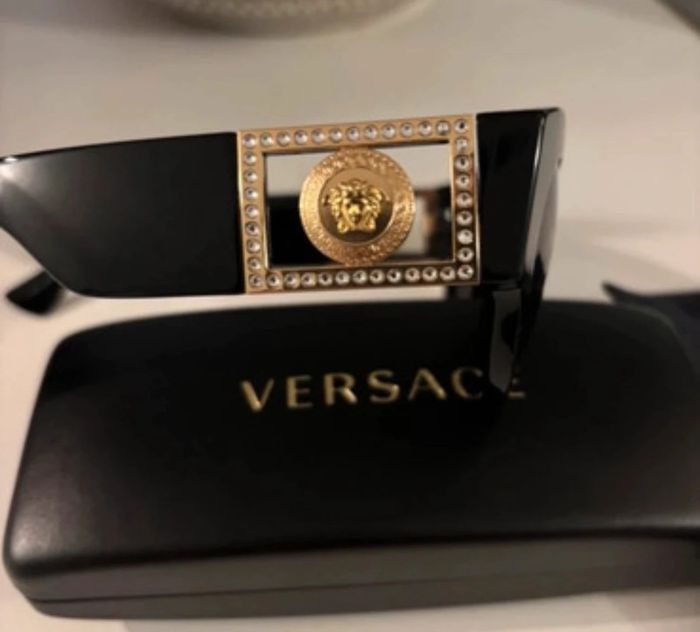 Versace Lunettes de soleil Versace VE 4438B GB1/87 black polarisé - photo numéro 9
