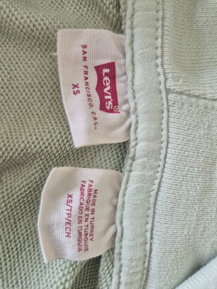 sweat vert levi's taille XS - photo numéro 3