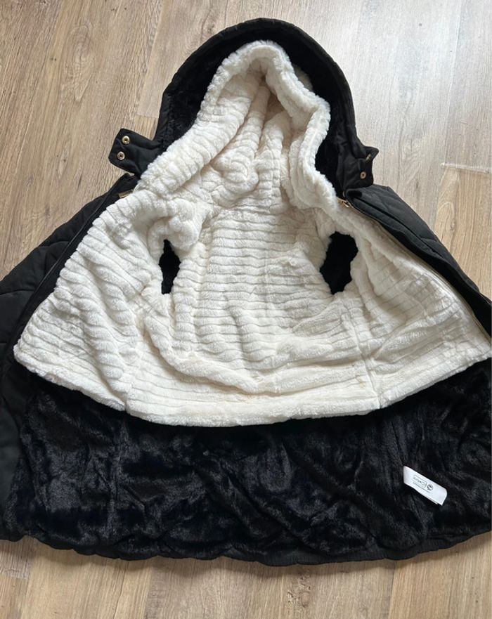 Magnifique manteau fille 10 ans NEUF - photo numéro 2