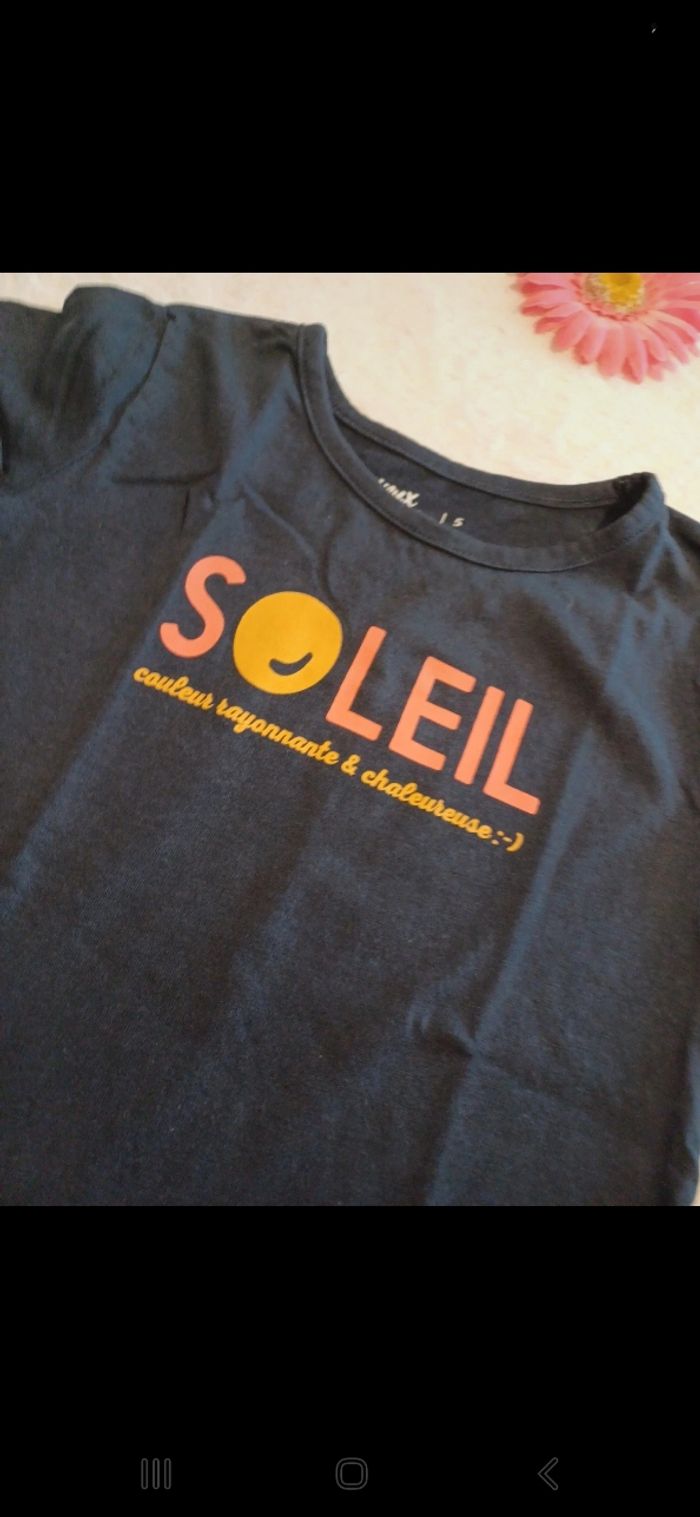 T.shirt fille taille 5 ans - photo numéro 2