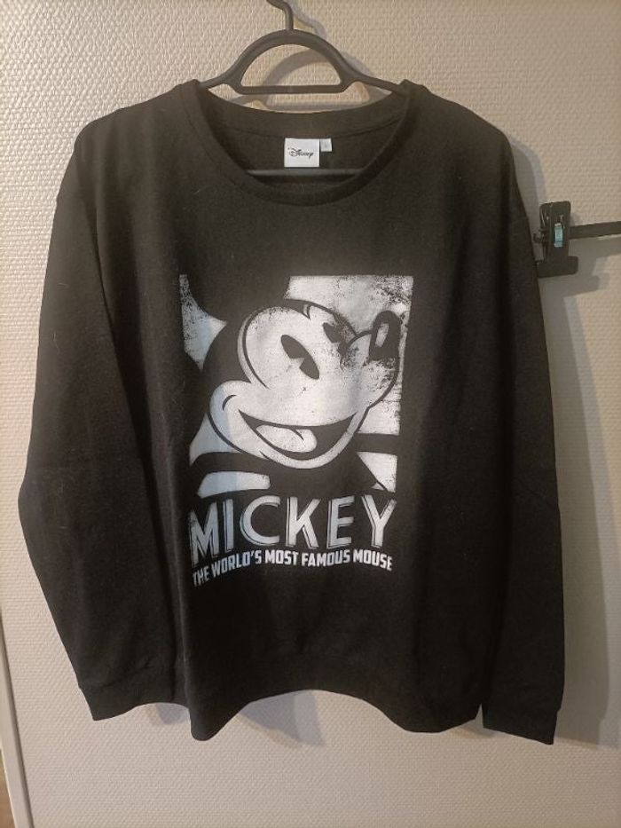 Pull noir Mickey Disney