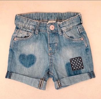 Short en jean hetm h&m taille 4/6 mois  parfait état porté une fois