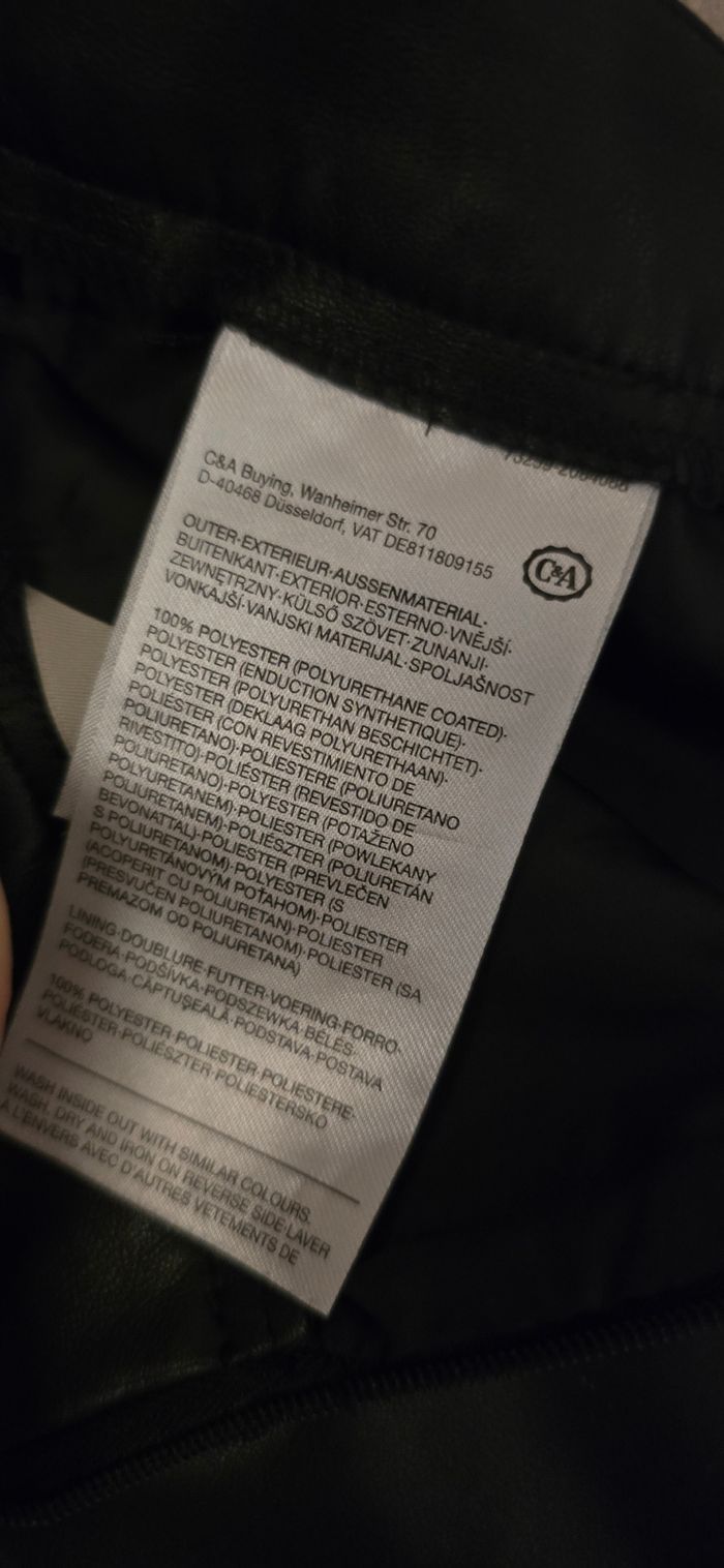 Jupe style cuir - photo numéro 3