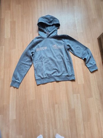 Pull neuf sans etiquette