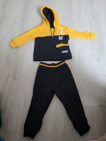 Jogging survêtement 3 ans