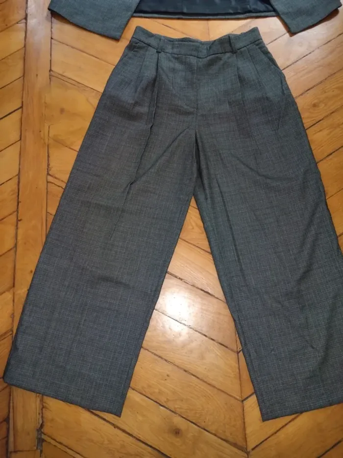 Tailleur Zara T.S 36 – Veste oversize & pantalon jambe large taille haute, gris chiné - photo numéro 2