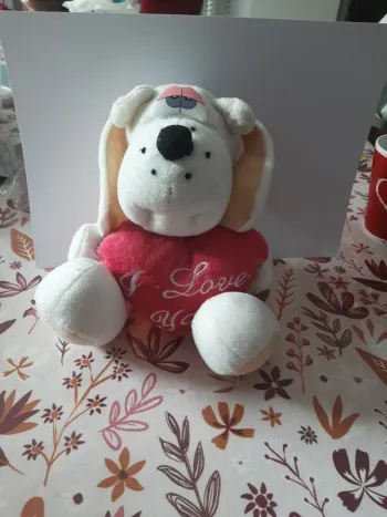 Peluche chien i love you