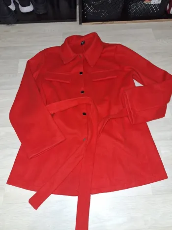 Veste rouge shien