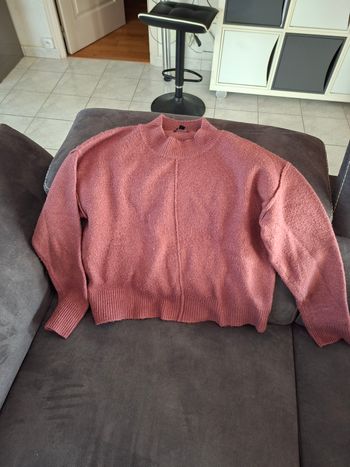 Pull rose rouge 
