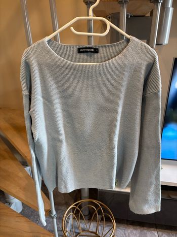Pull bleu