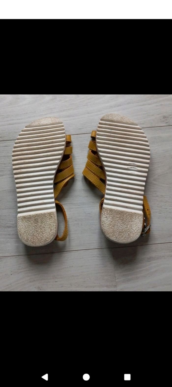 Sandale fille taille 33 - photo numéro 2