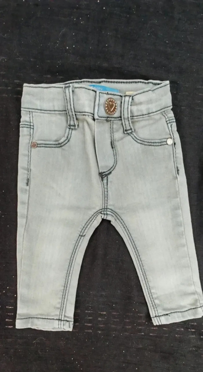 Jean gris clair fille 6 mois TGF Baby Collection
