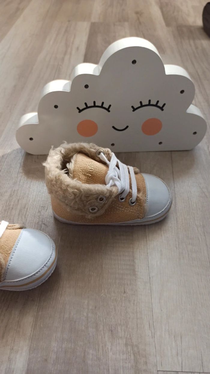 Chaussures chaussons antidérapant 19 - photo numéro 2
