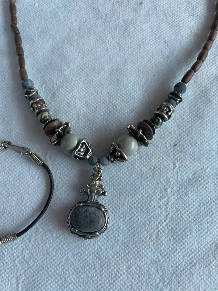 Collier et bracelet - photo numéro 2