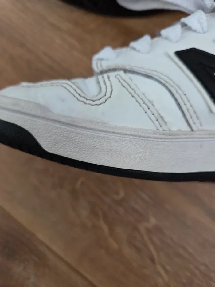Baskets New Balance taille 34.5 - photo numéro 3