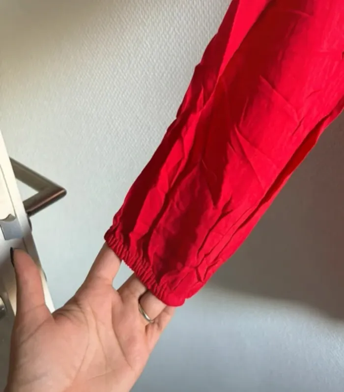 Robe rouge fluide - taille M - photo numéro 3