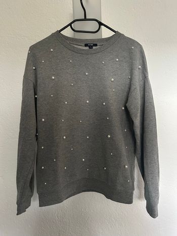 Pull kiabi gris et perles