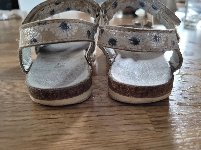 Sandales cuir scratch 26 - photo numéro 6