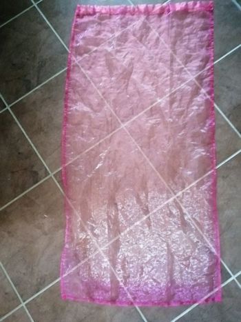 Rideaux en voilage rose