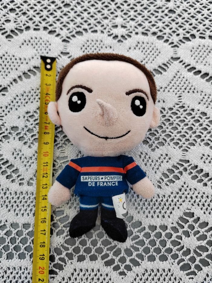 🚒Peluche sapeur pompier - photo numéro 3