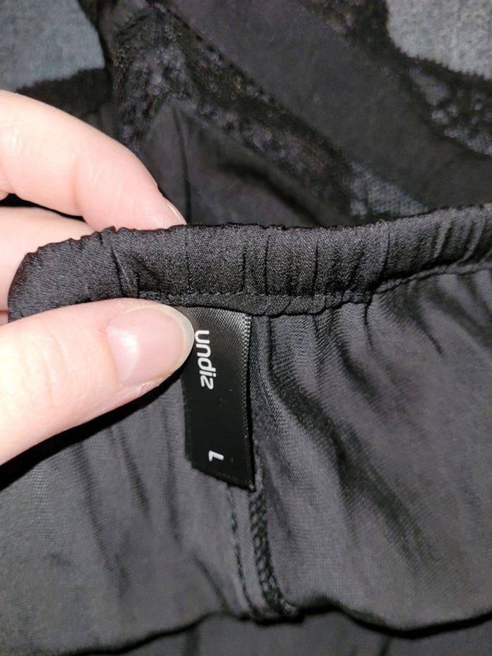 Short Undiz, taille L - photo numéro 3