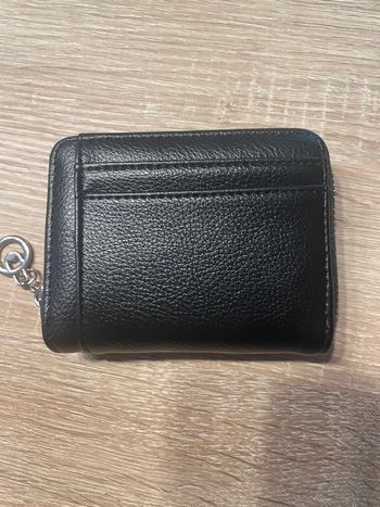 Petit Portefeuille Noir Grainé