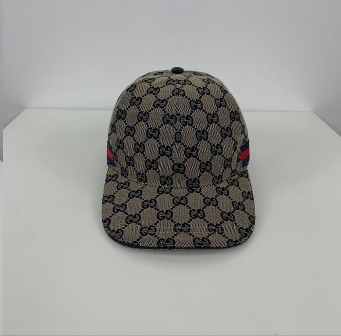 Casquette Gucci gris - photo numéro 4