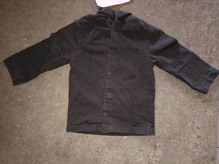 Sous pull "love" 3 mois - photo numéro 4