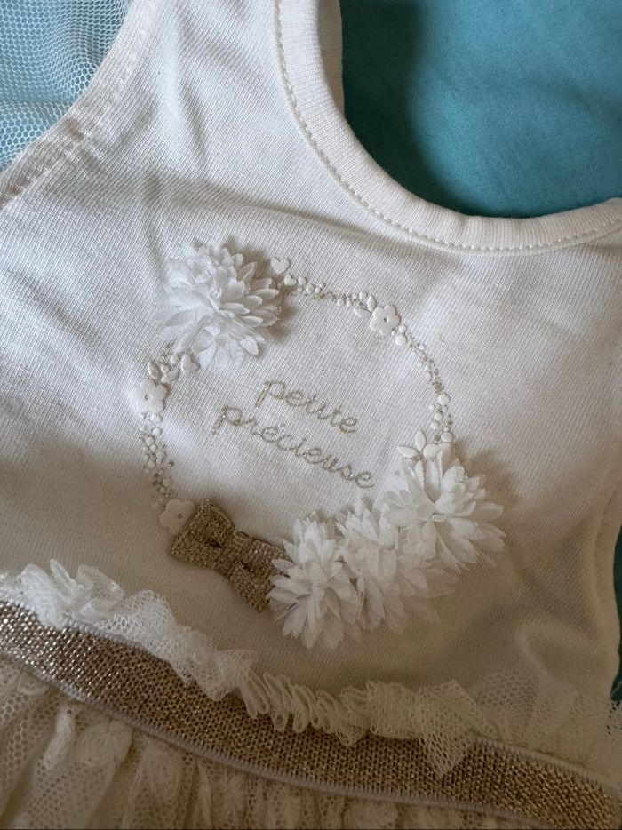 Robe manches courte - 1 mois - photo numéro 2