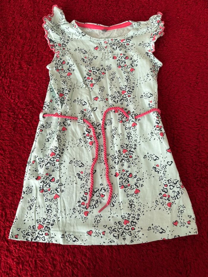 Robe.