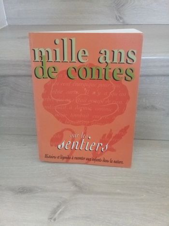 Livre mille de contes sur les sentiers