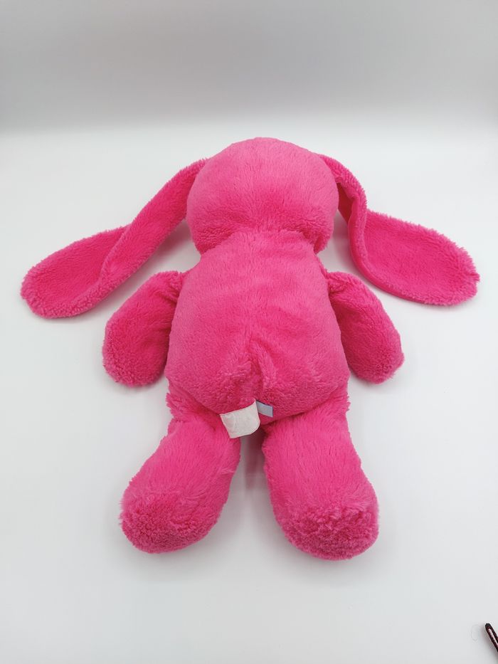 Peluche doudou lapin rose fuschia TEX BABY 34 cm/environ 50 cm avec les oreilles - photo numéro 2