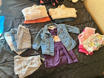 Lot de vêtement fille 9 12 mois