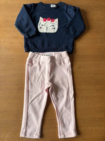 Ensemble bleu et rose