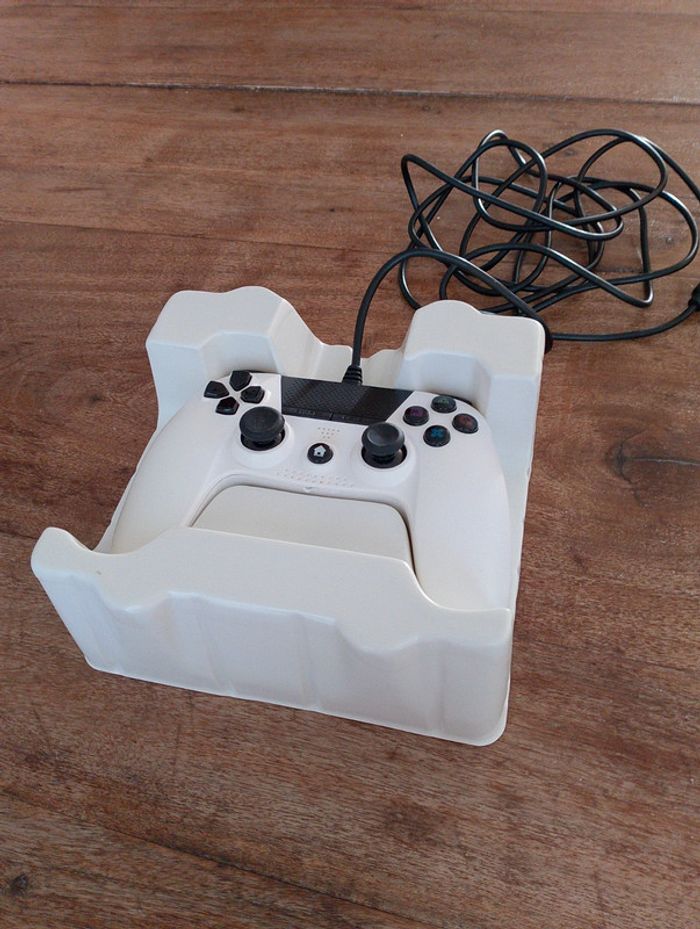 Manette Ps4 blanche UnderControl - photo numéro 2
