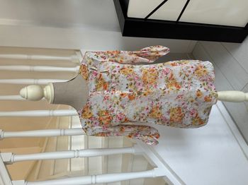 Blouse Zara fleurie crème et multicolore