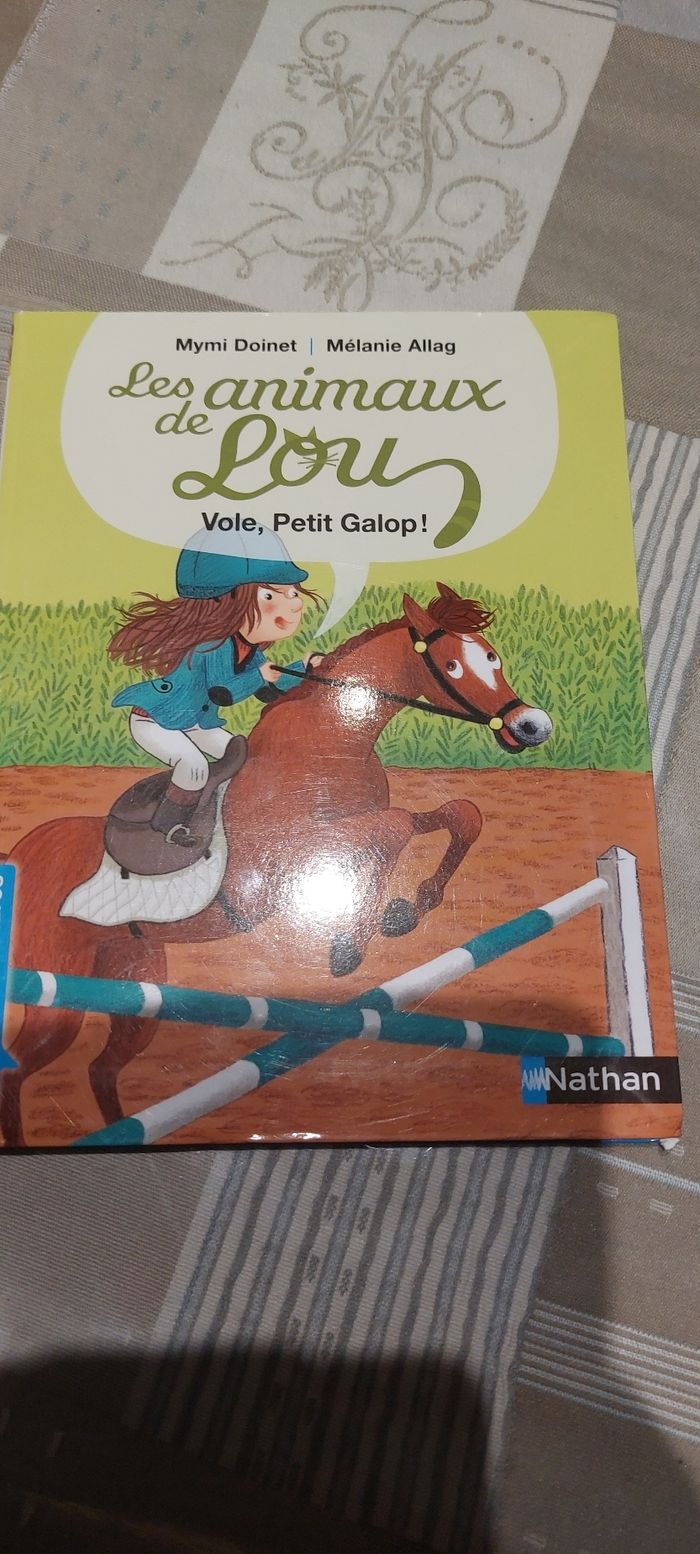 Les animaux de lou vole petit galop