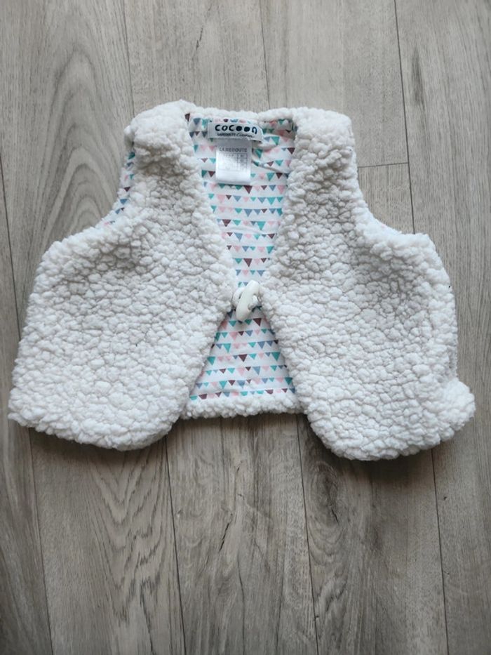 Lot vêtements 1 et 3mois - photo numéro 8
