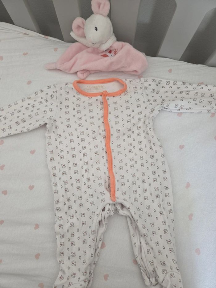 Pyjama 6 mois fille - photo numéro 2