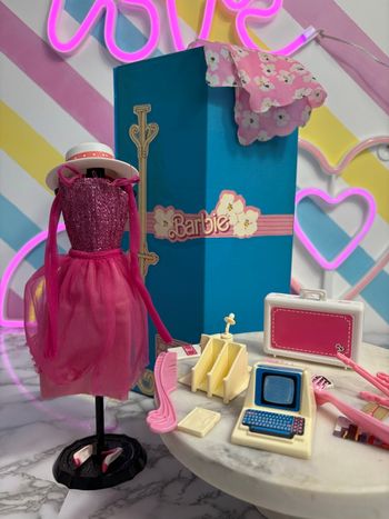 Lot barbie day to night