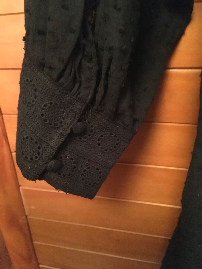 Robe noire - photo numéro 5