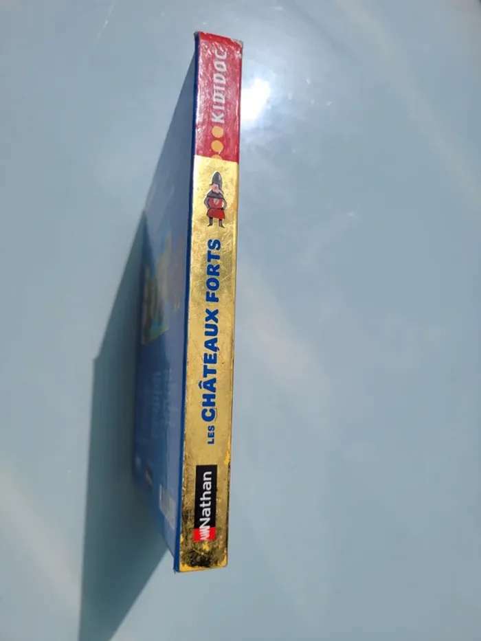 Livre animé de flaps, tirettes.. Kididoc 🛡 Les Chateaux-Forts 🐎 - photo numéro 18