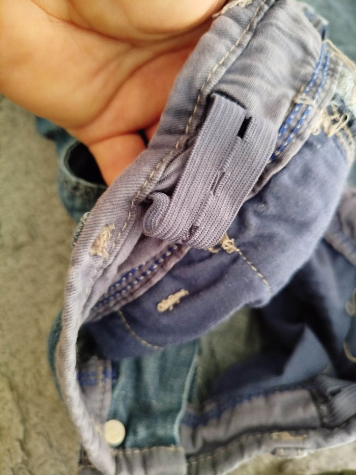 Short bermuda bleu jean. Okaïdi taille  10 ans - photo numéro 6