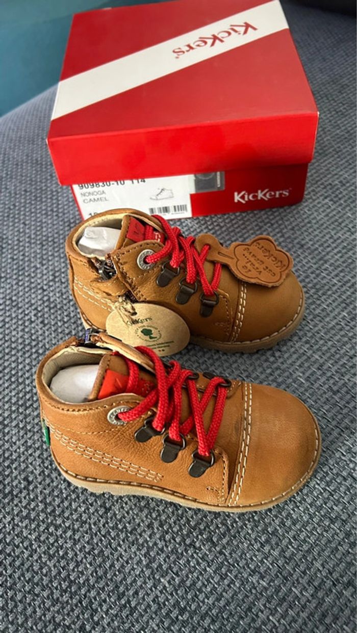 Chaussures Kickers Nonoga neufs pointure 19 - photo numéro 5