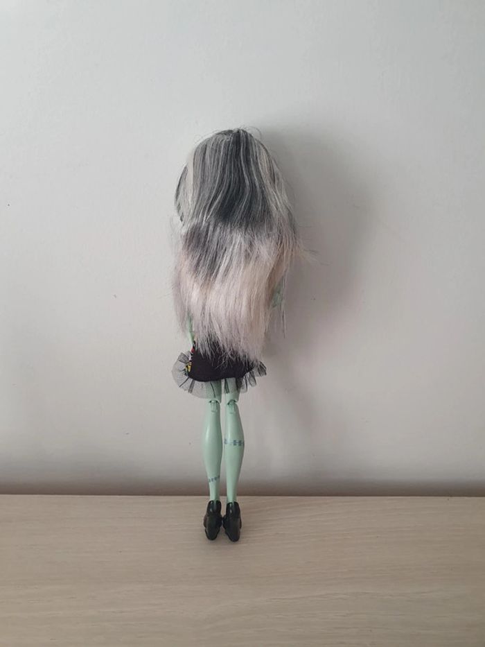 Poupée Monster High - Frankie Stein - Mattel - photo numéro 3